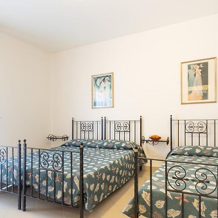 Villa Alpi Lignano Sabbiadoro Esterno foto
