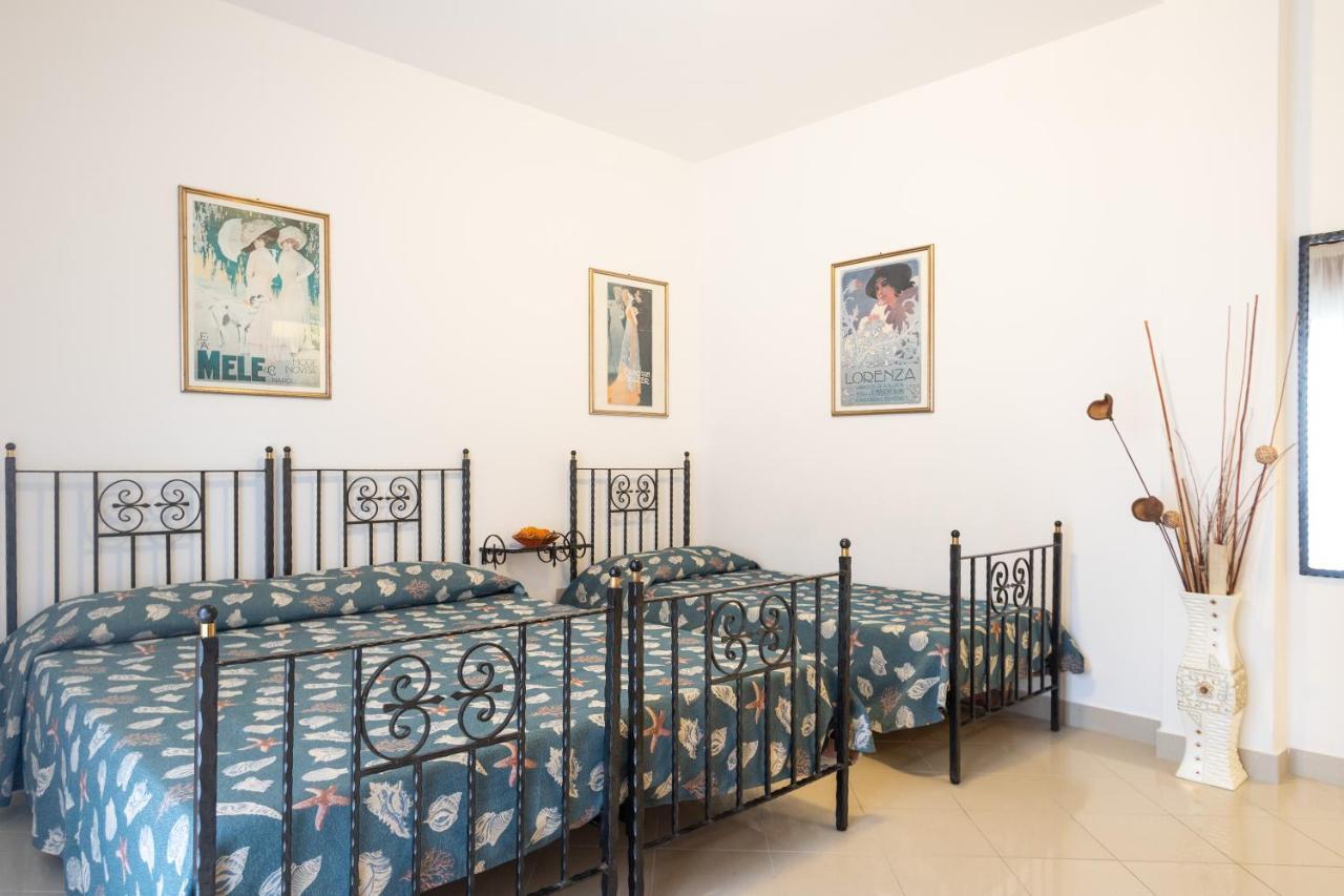 Villa Alpi Lignano Sabbiadoro Esterno foto
